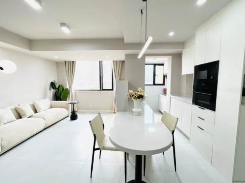 Housing image — Living Room