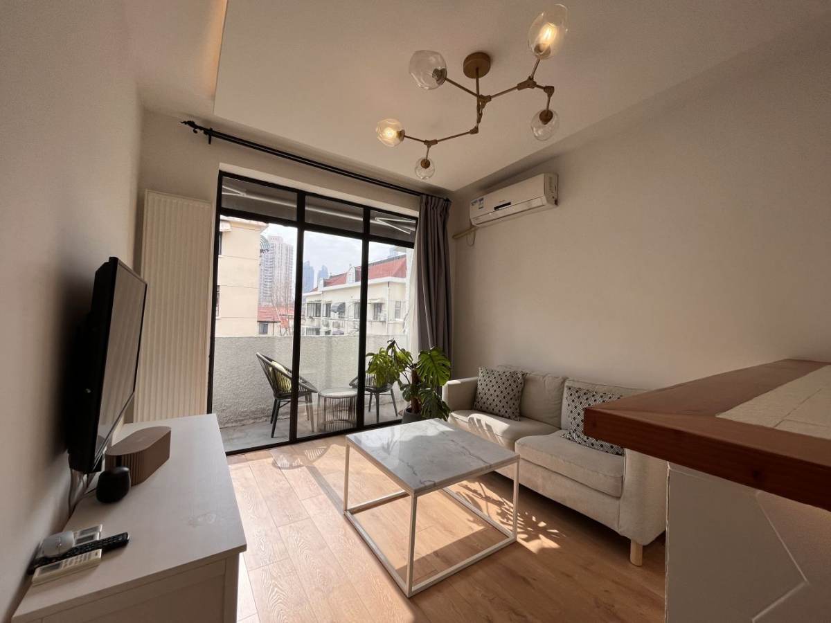 Housing image — Living Room