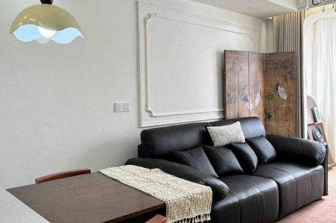 Spacious Modern Natural-Light 1BR Apartment near Changshou Rd Metro (L7/L13)