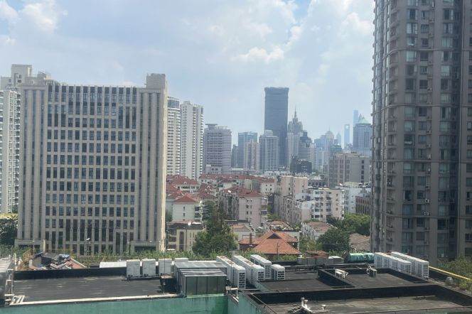 2BR Apartment in Jing'an