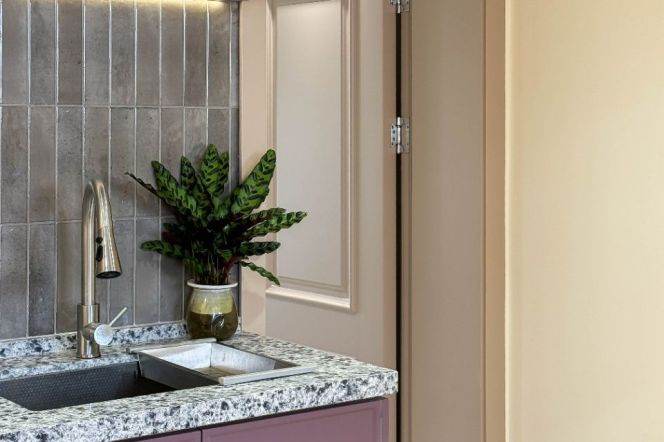 1BR Apartment in Old Xuhui (L1/L7)