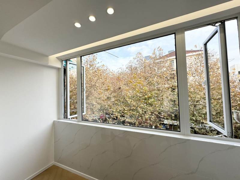 Housing image — Balcony
