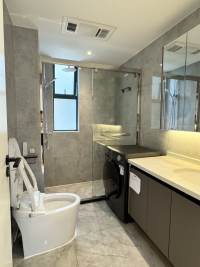 Housing image — Bathroom