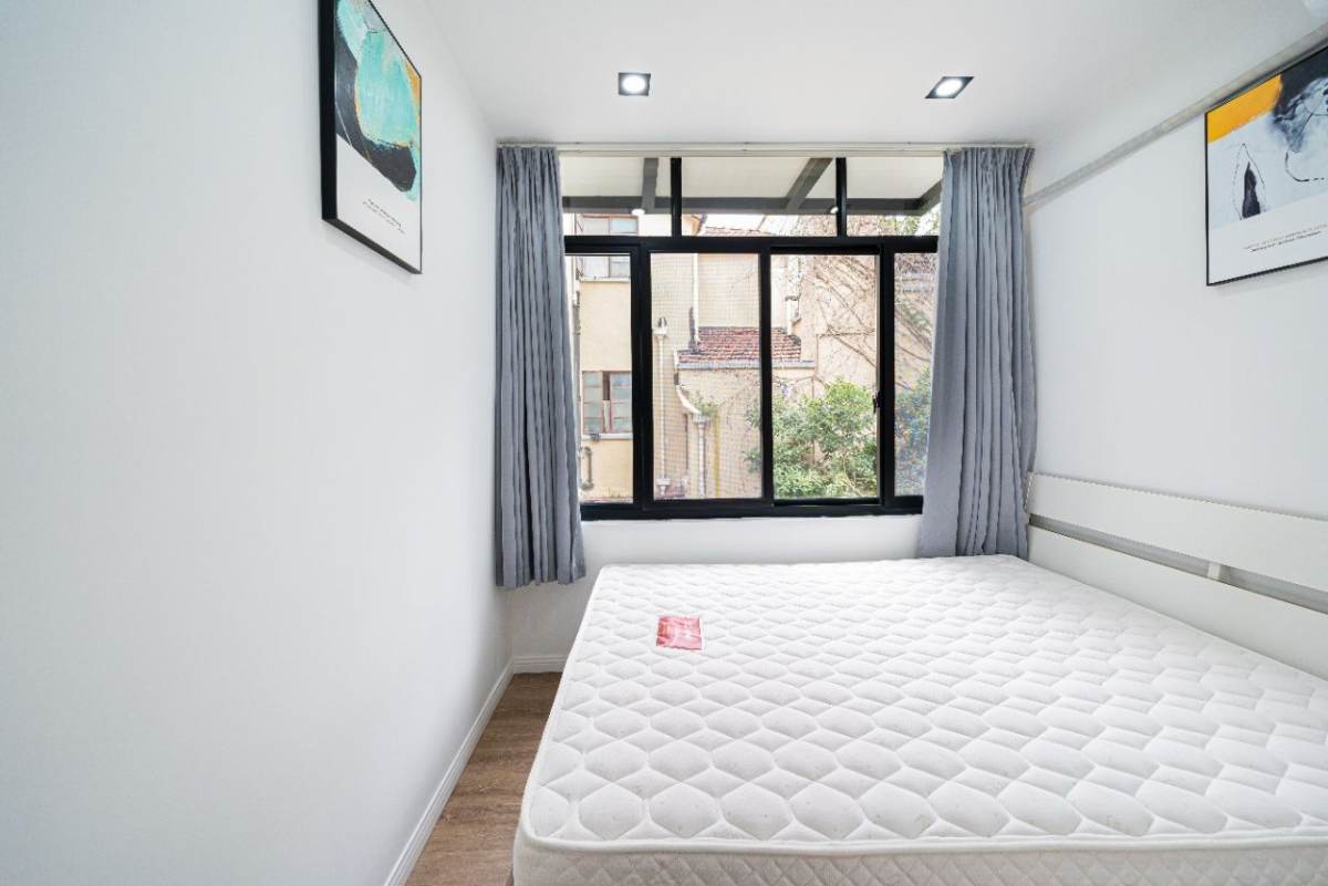 Housing image — Bedroom