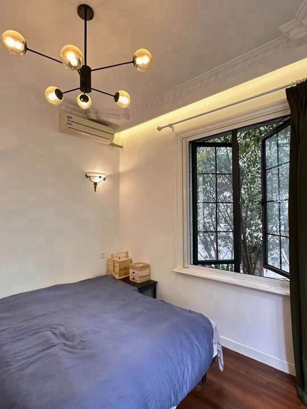 Housing image — Bedroom