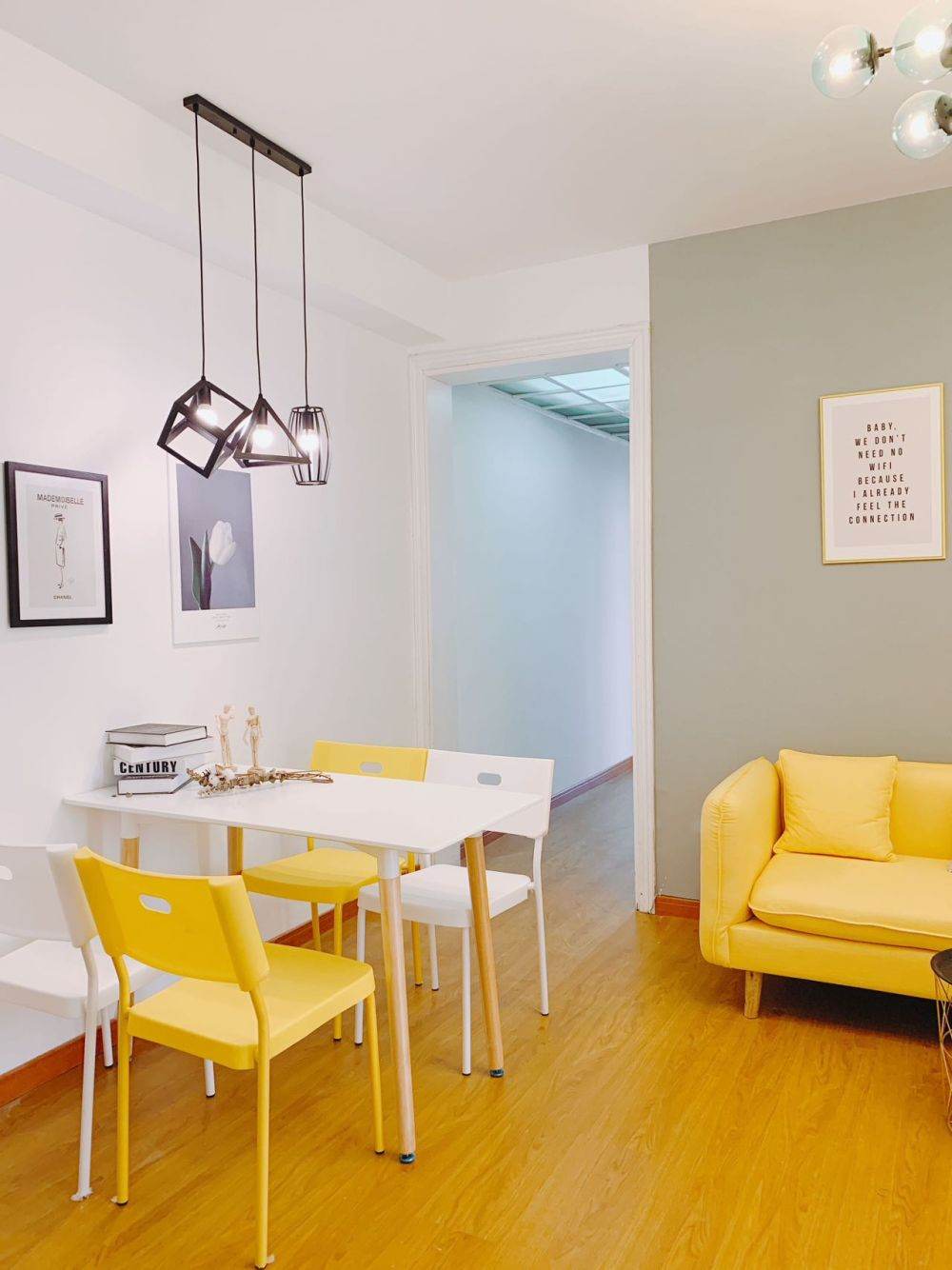 Housing image — Living Room