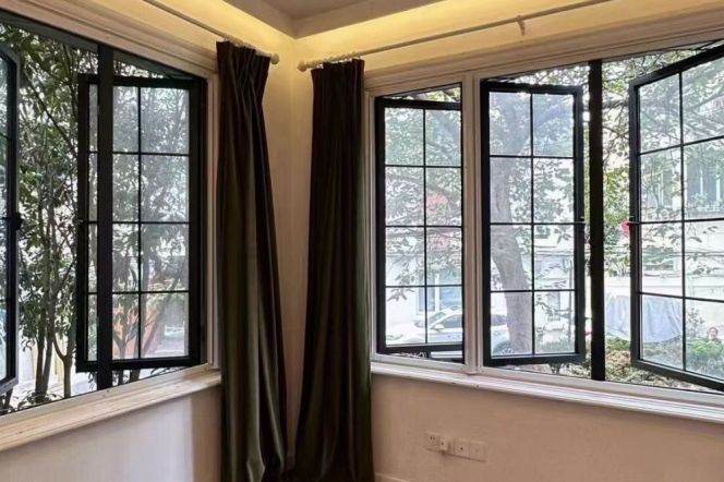 Historic Natural-Light 1BR Apartment in Old Xuhui (L10/L11)