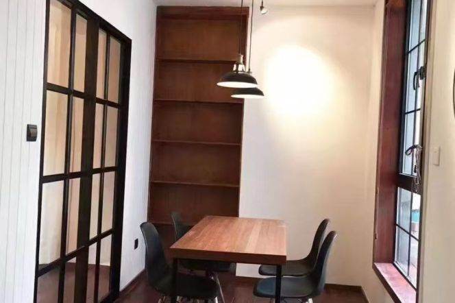 2BR Lane House in Old Xuhui