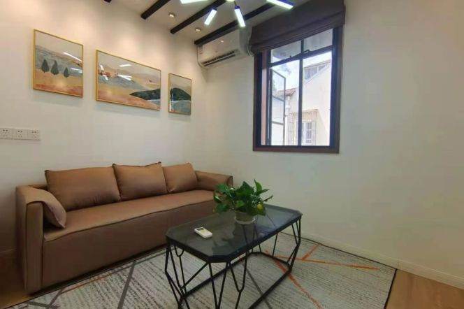 1BR Apartment in Old Xuhui