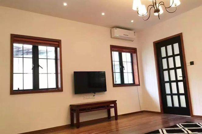 2BR Lane House in Old Xuhui