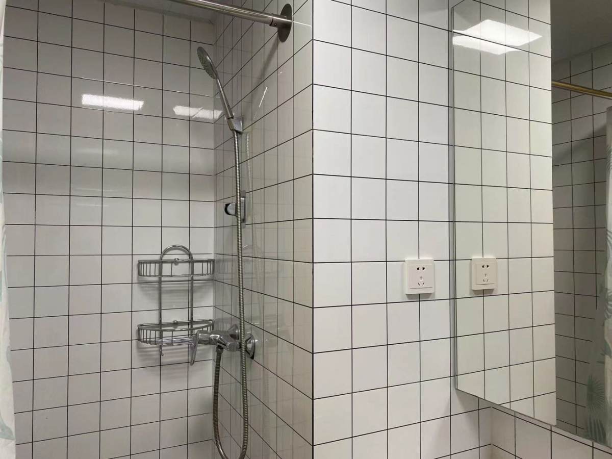 Housing image — Bathroom