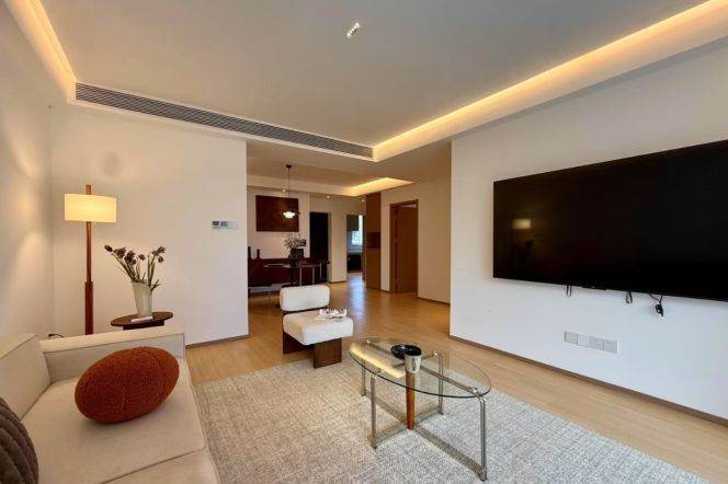 Modern Spacious 2BR Apartment near Jiangning Rd Metro (L13)