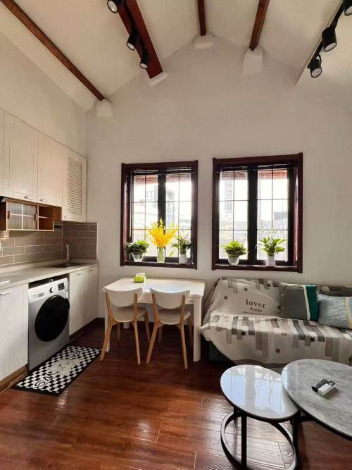 Housing image — Living Room