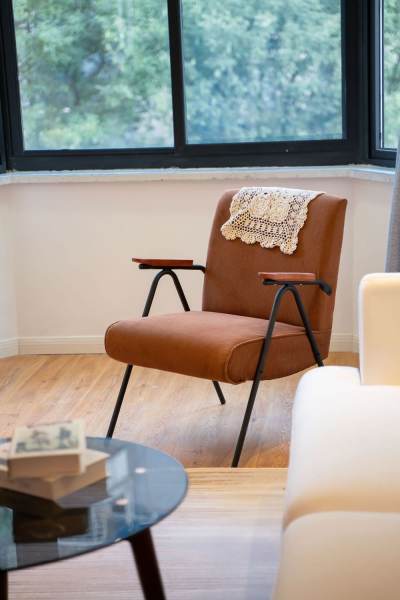 Housing image — Living Room