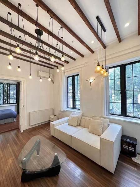 Housing image — Living Room