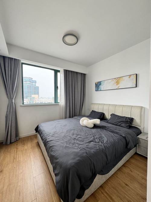 Housing image — Bedroom