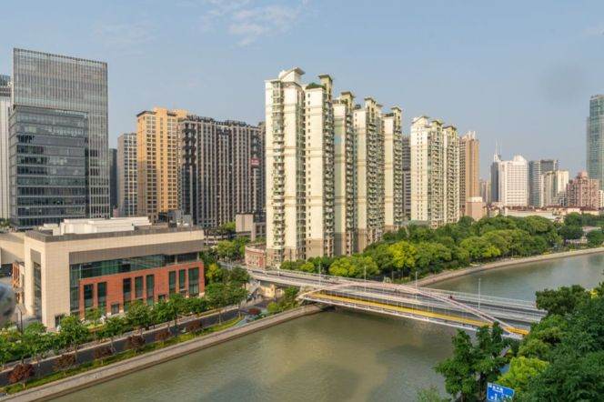 3BR Apartment in Jing'an
