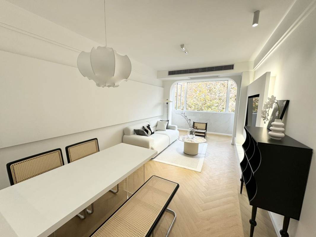 Housing image — Living Room