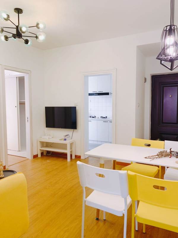 Housing image — Living Room