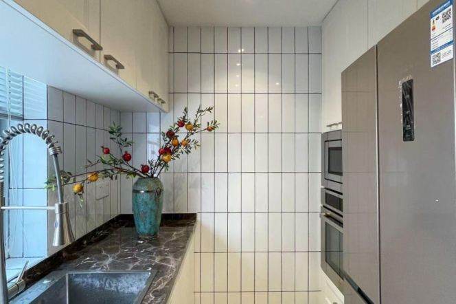 2BR Apartment in Jing'an