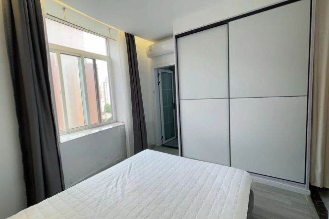 Bright 1BR Apartment in Jing'an