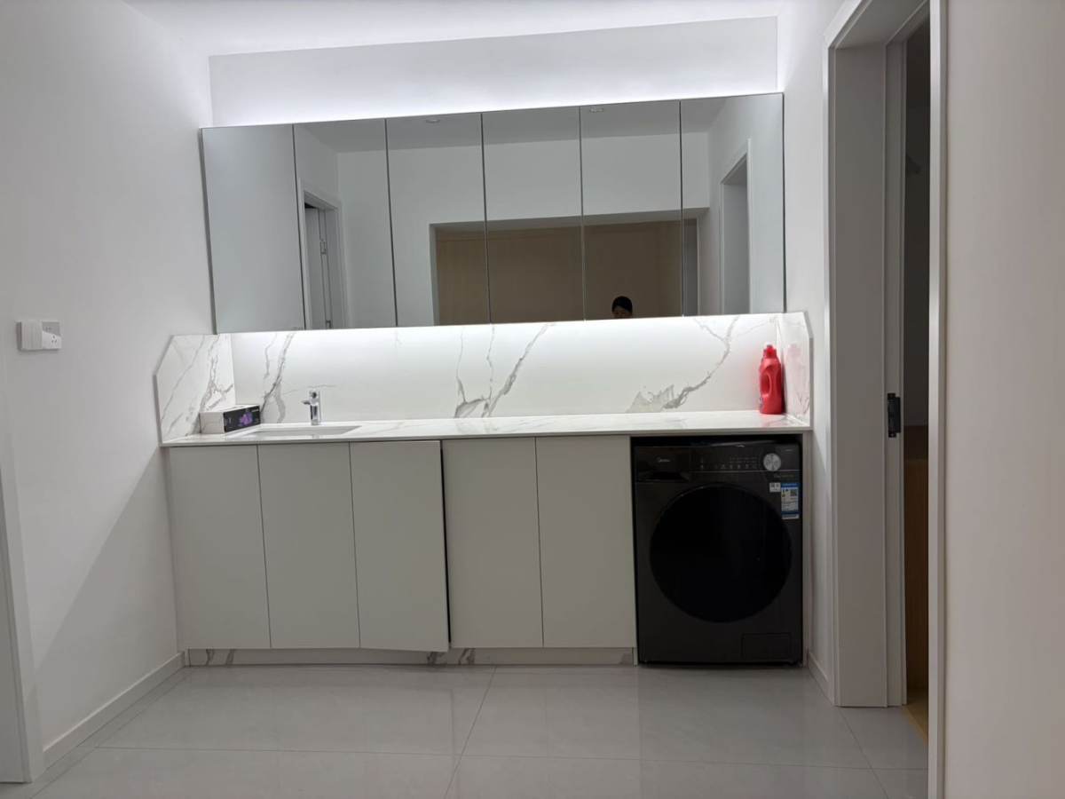 Housing image — Bathroom