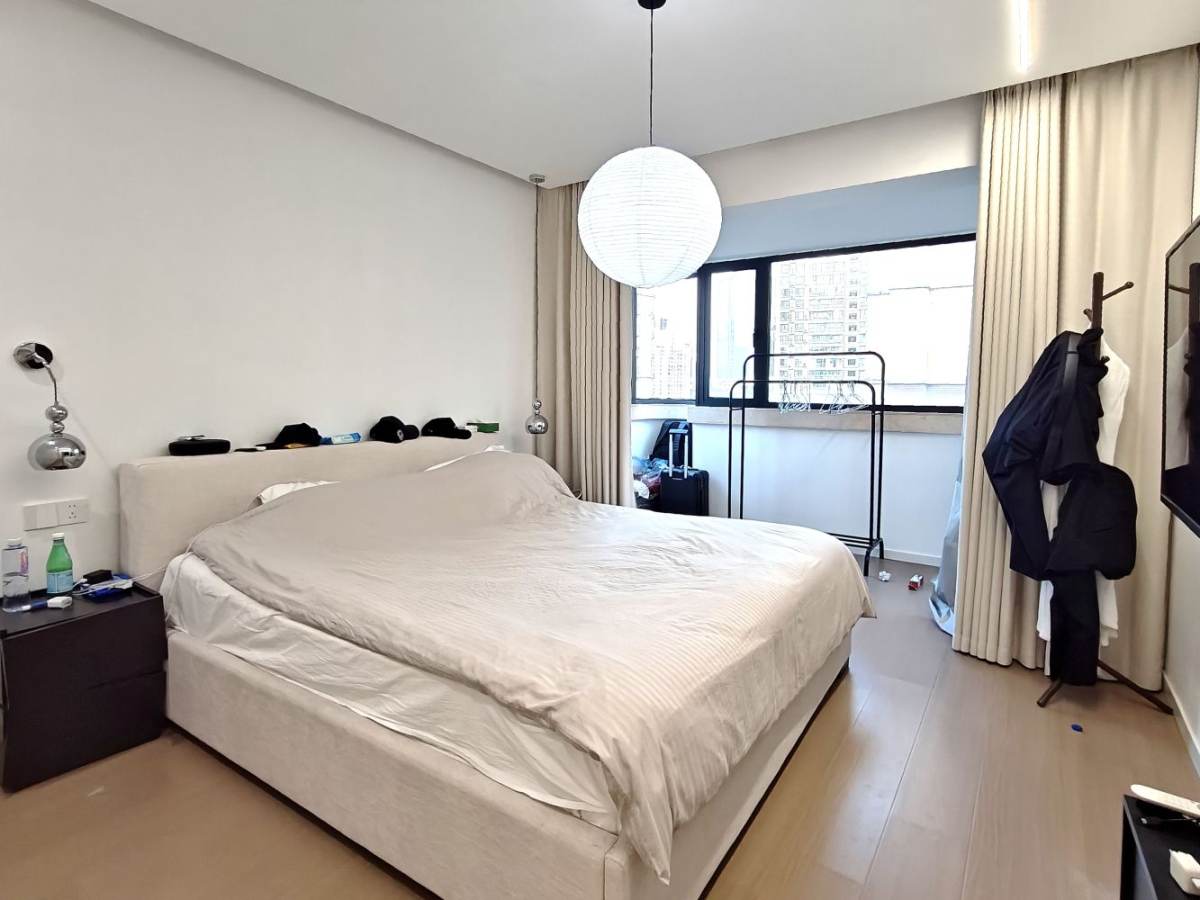 Housing image — Bedroom
