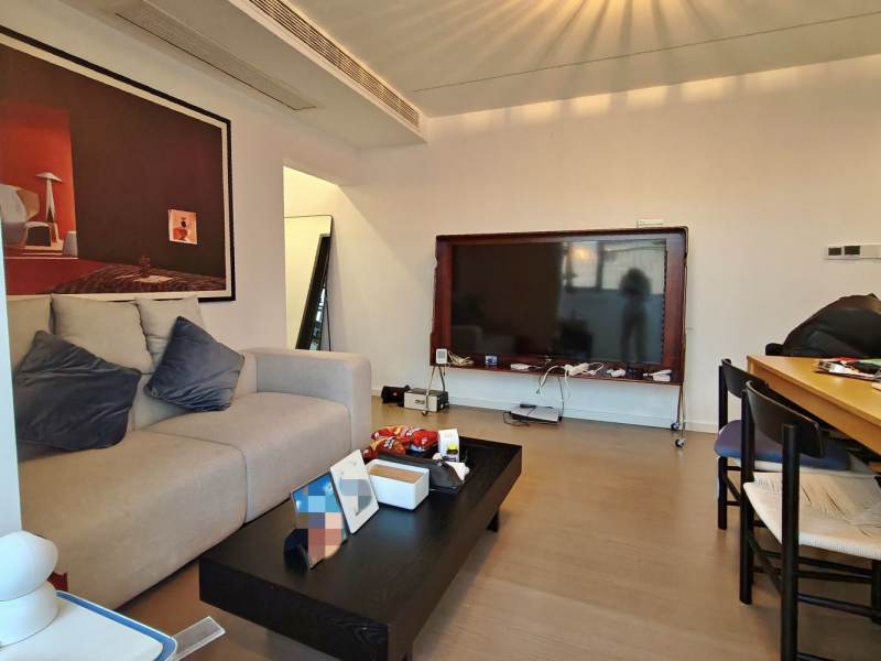 Housing image — Living Room