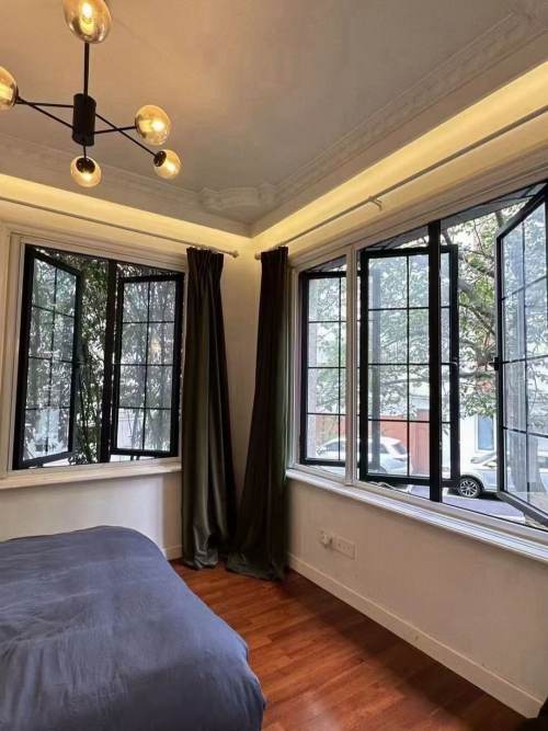 Housing image — Bedroom