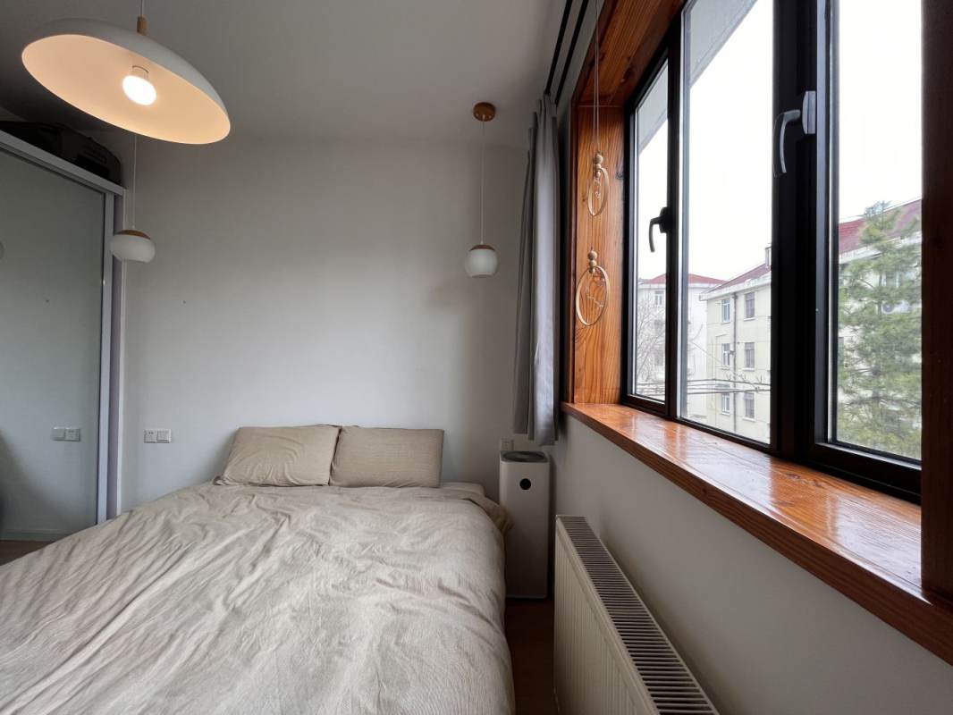 Housing image — Bedroom