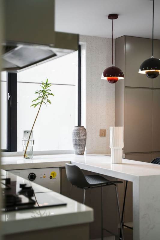 Housing image — Kitchen