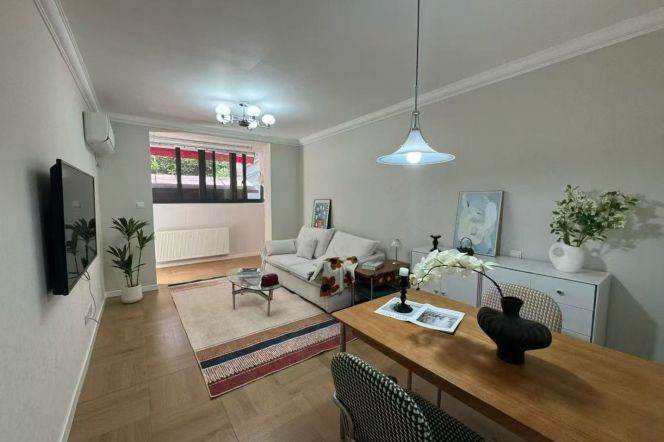 1BR Apartment in Old Xuhui with Private Garden (L2/L7/L14)