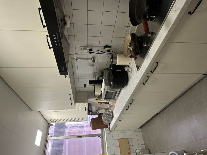 Housing image — Kitchen