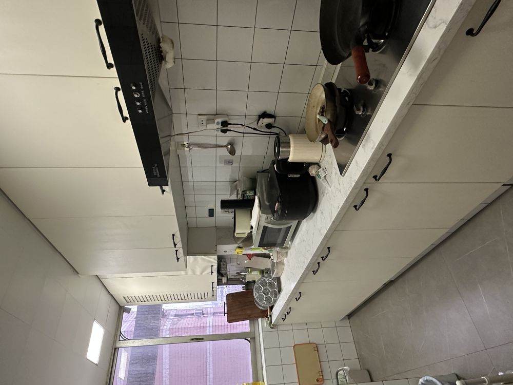 Housing image — Kitchen