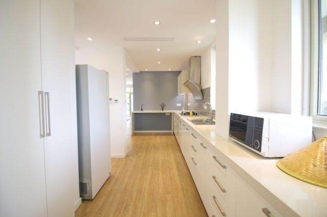High-Floor Spacious 3BR Apartment at Ladoll International City (L2/L12/L13)