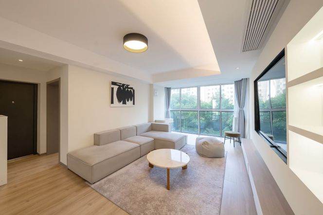 3BR Apartment in Jing'an (L1/L12/L13)
