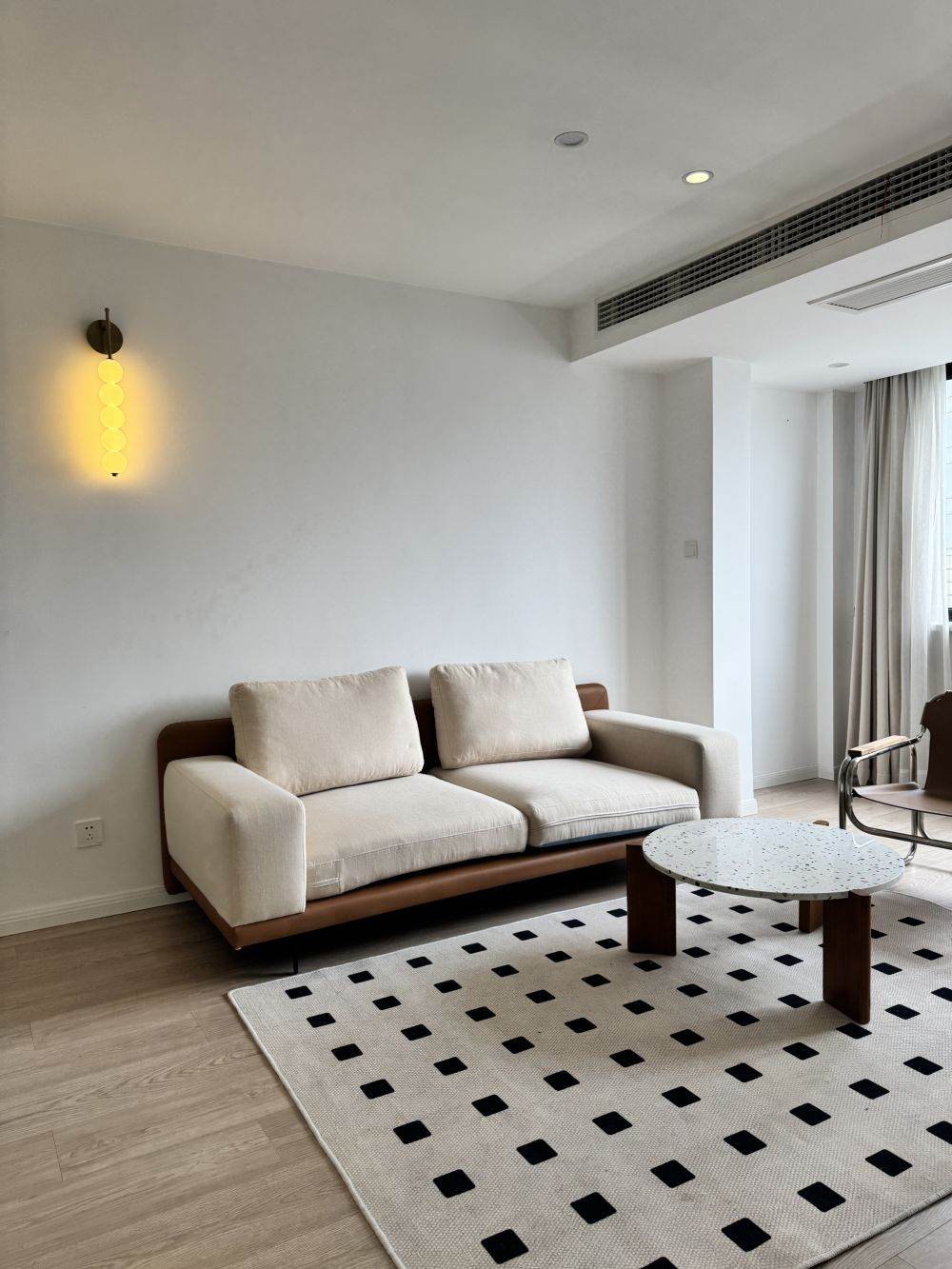 Housing image — Living Room