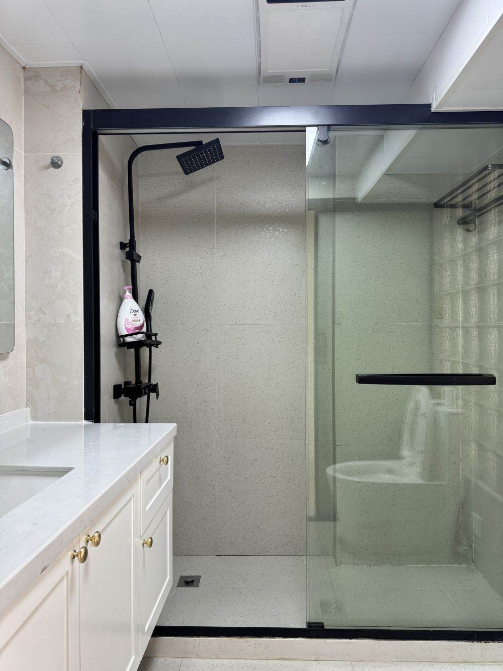 Housing image — Bathroom