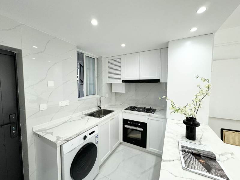 Housing image — Kitchen