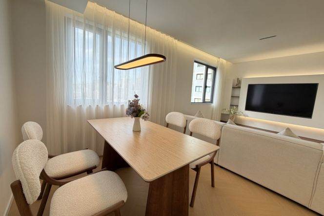 3BR Apartment near Shanghai Indoor Stadium Metro (L1/L4)