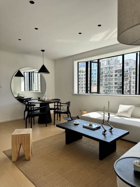 Housing image — Living Room