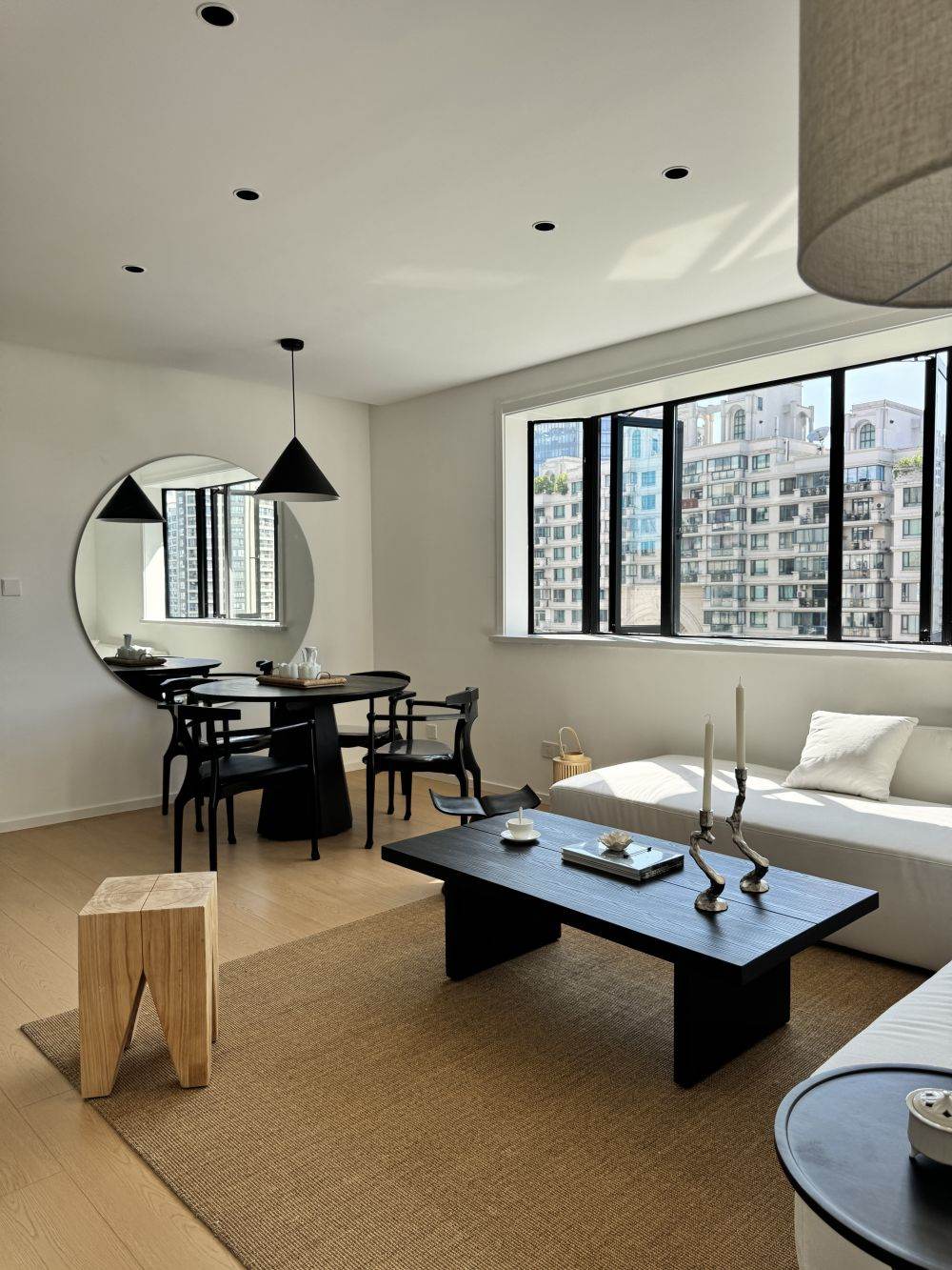 Housing image — Living Room
