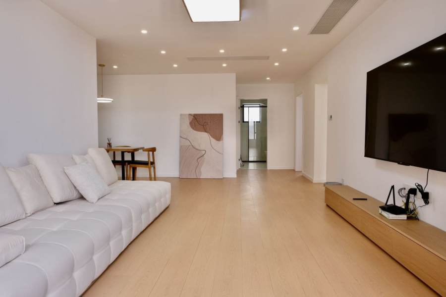 Housing image — Living Room