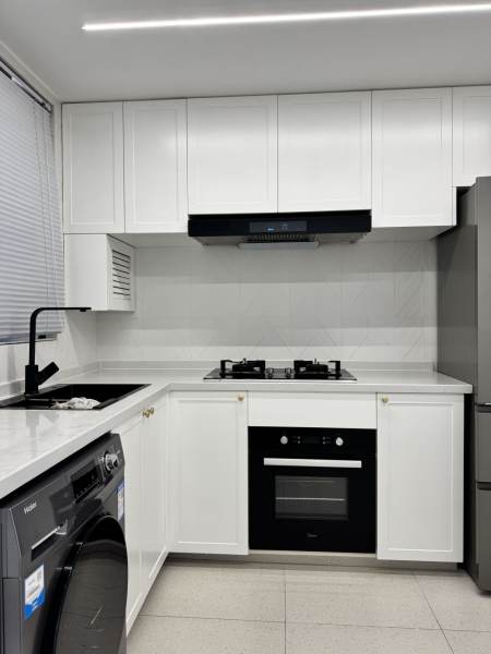 Housing image — Kitchen