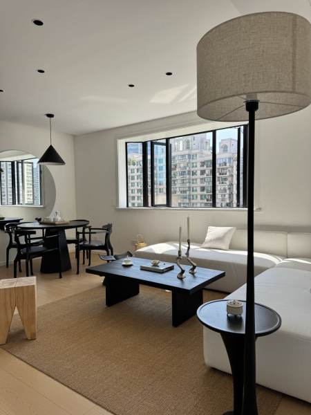 Housing image — Living Room