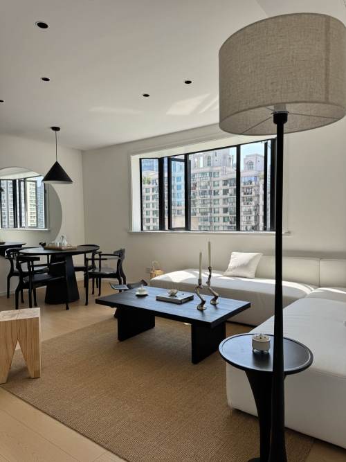 Housing image — Living Room