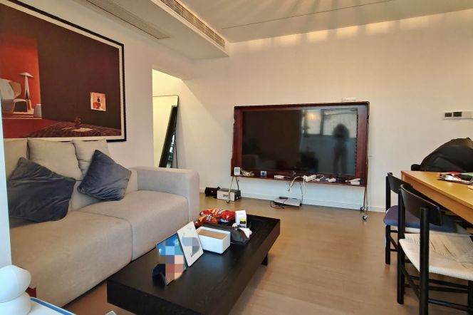 2BR Apartment in Jing'an