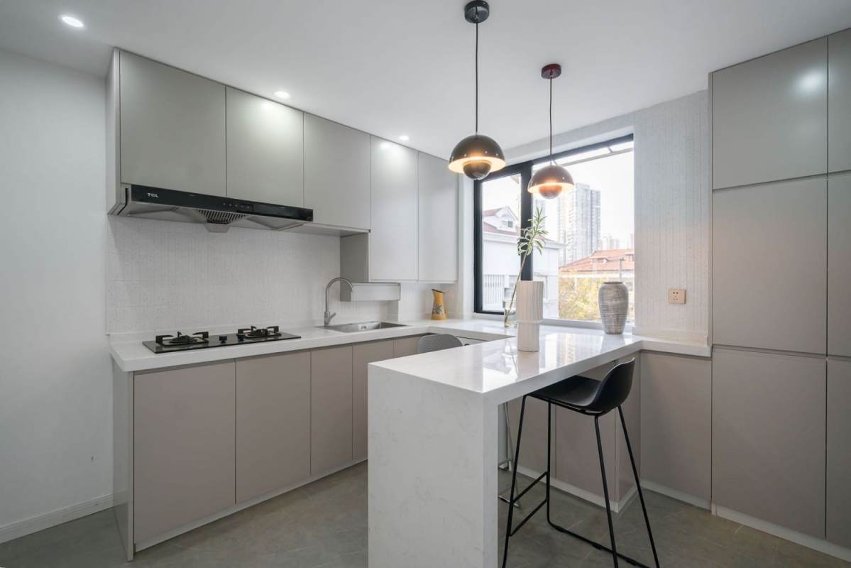 Housing image — Kitchen