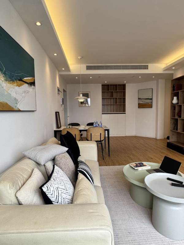 Housing image — Living Room