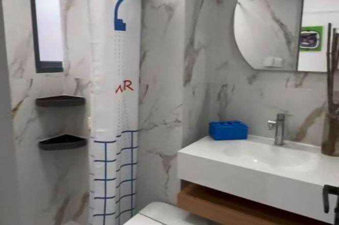 1BR Apartment in Jing'an with terrace (L2/L12/L13)